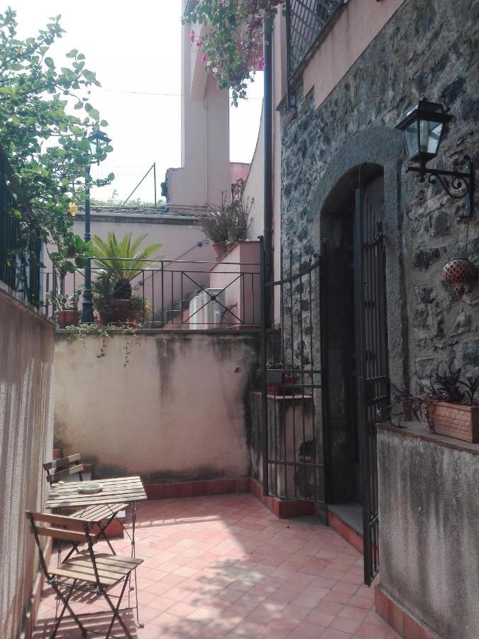 Bouganville Κατάνια Εξωτερικό φωτογραφία
