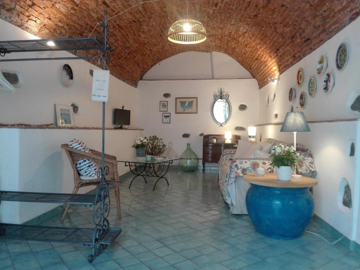 Bouganville Κατάνια Εξωτερικό φωτογραφία