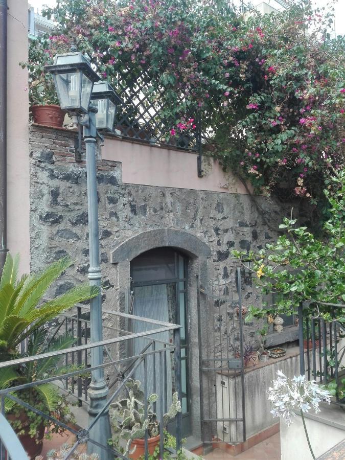Bouganville Κατάνια Εξωτερικό φωτογραφία